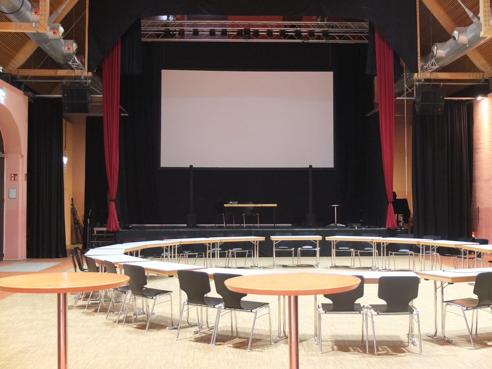 Scheune, Bürgerzentrum Nippes / Altenberger Hof in Köln