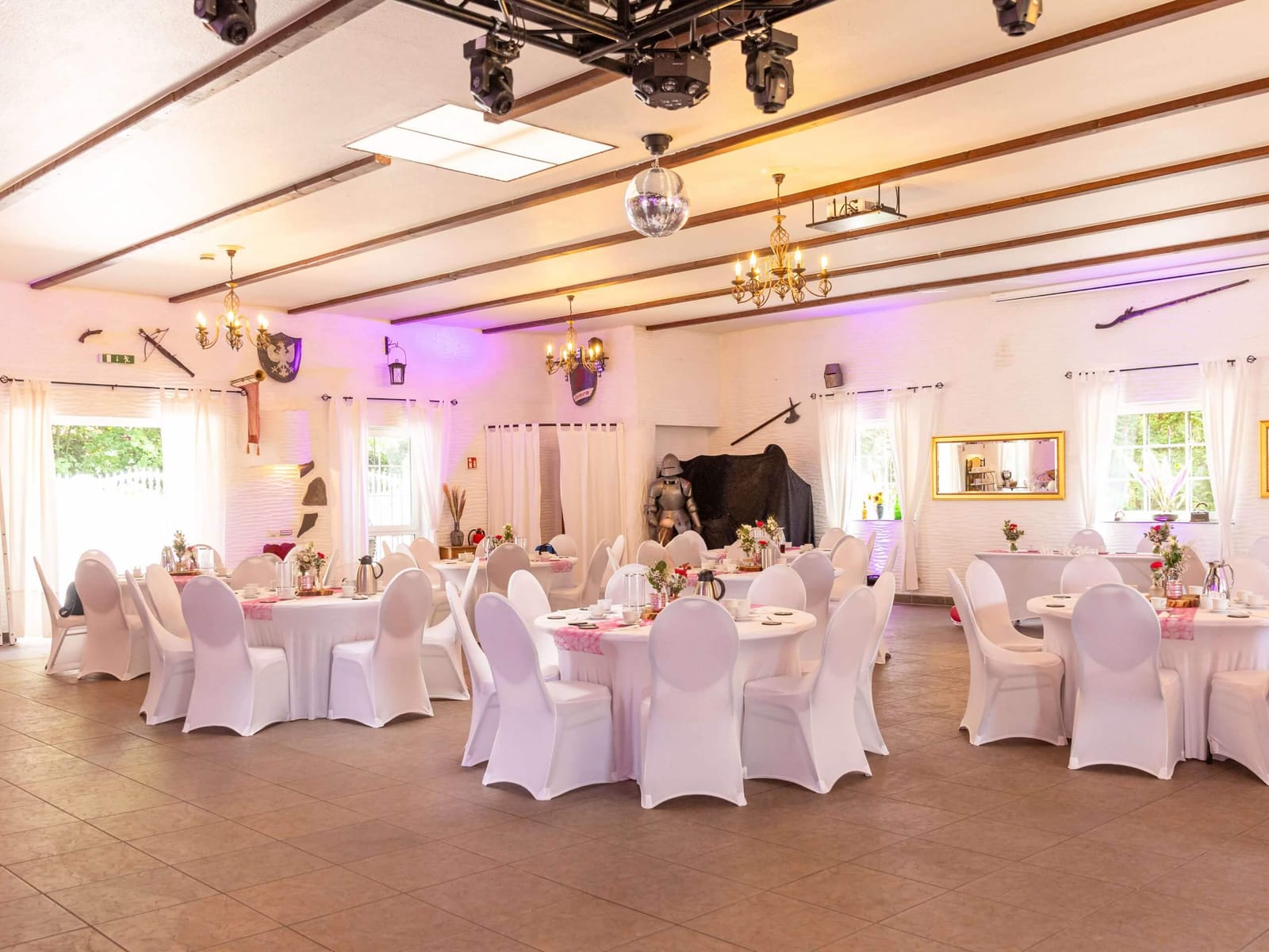 Festsaal, Die Ritterburg Eventlocation in Bergheim