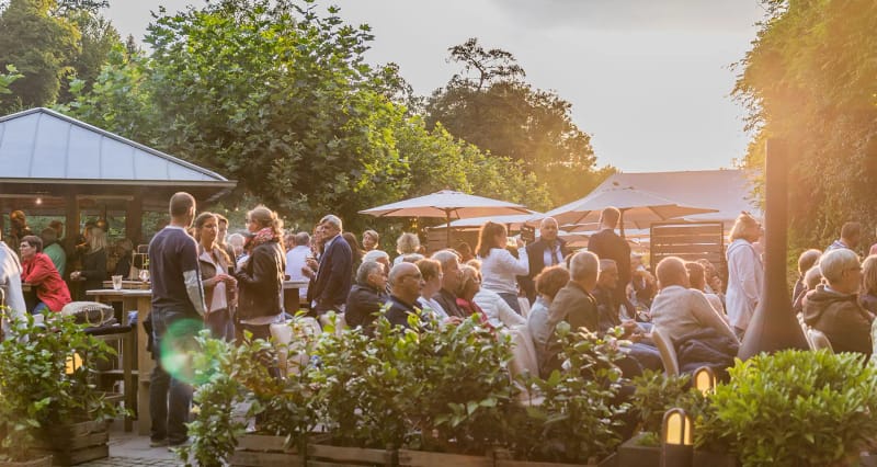 Terrasse, liebevoll! in der Auermühle