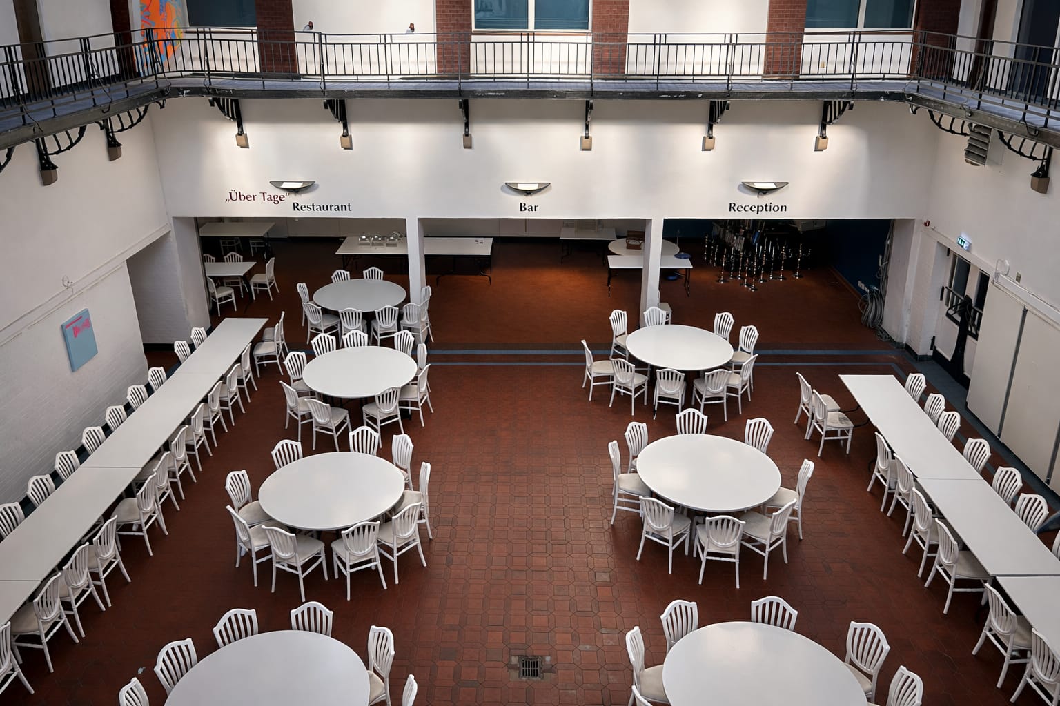 Lohnhalle mit Galerie und Workcafé, Neue Lohnhalle in Essen