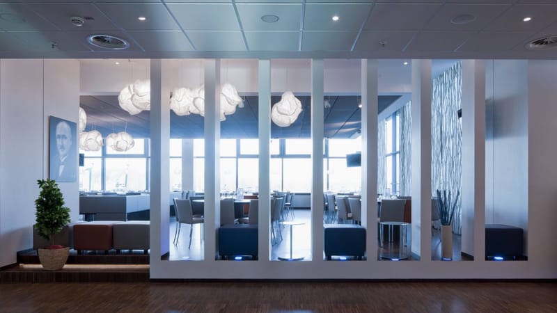 Unkel Blauer Salon, VELTINS-Arena