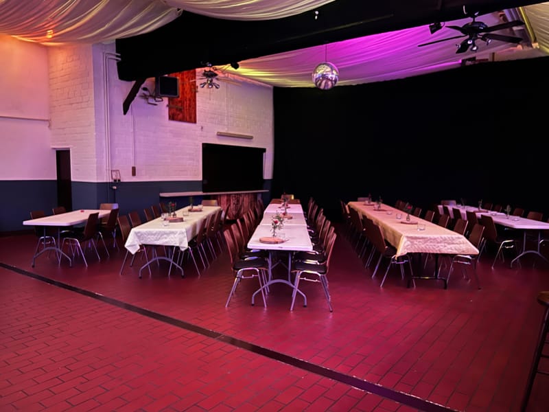 Eventhalle, Eventhalle Auster