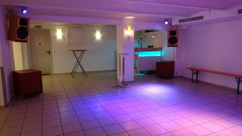 Partykeller, Bürgerwache