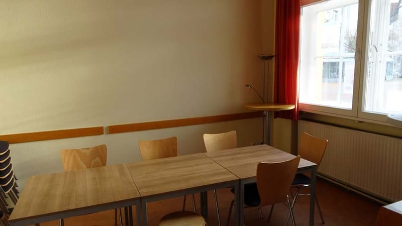 Raum 001 Besprechungsraum, Bürgerwache