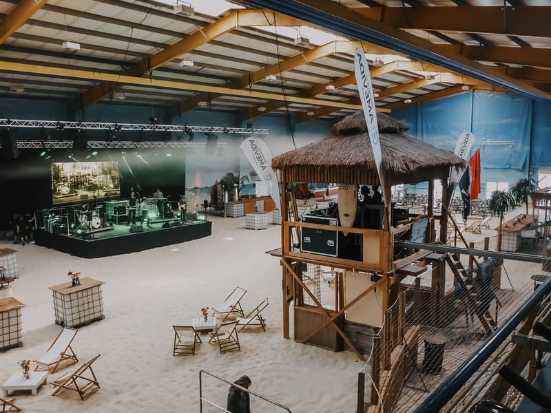 Beachhalle (Indoor-Beachcourts), blue:beach Witten