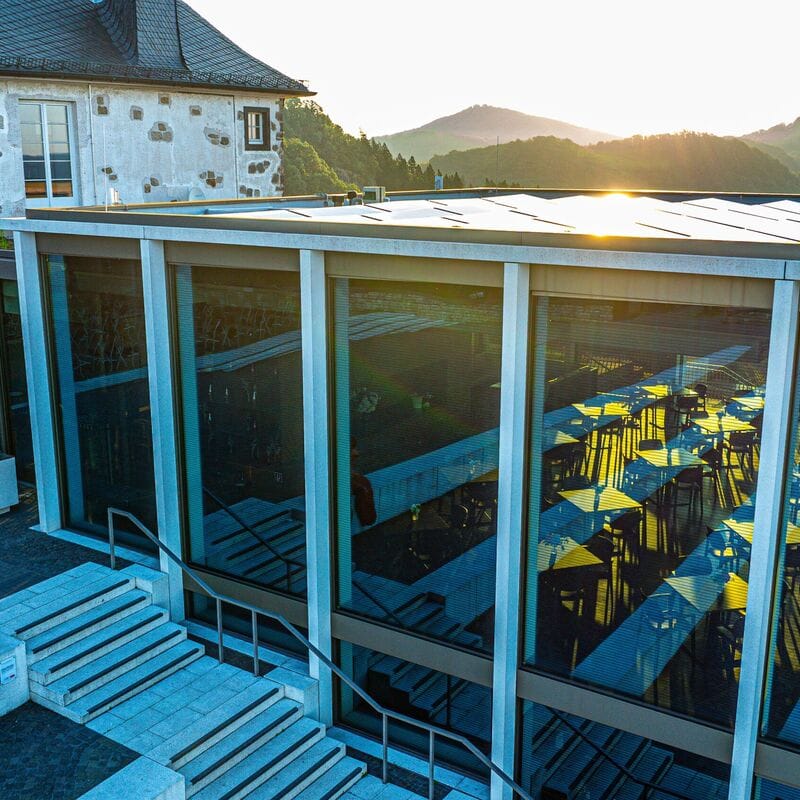 Glaskubus, Drachenfels in Königswinter