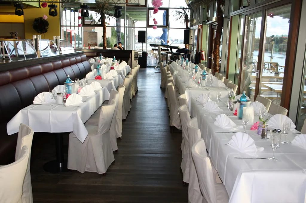 Restaurant, Wacht am Rhein in Leverkusen