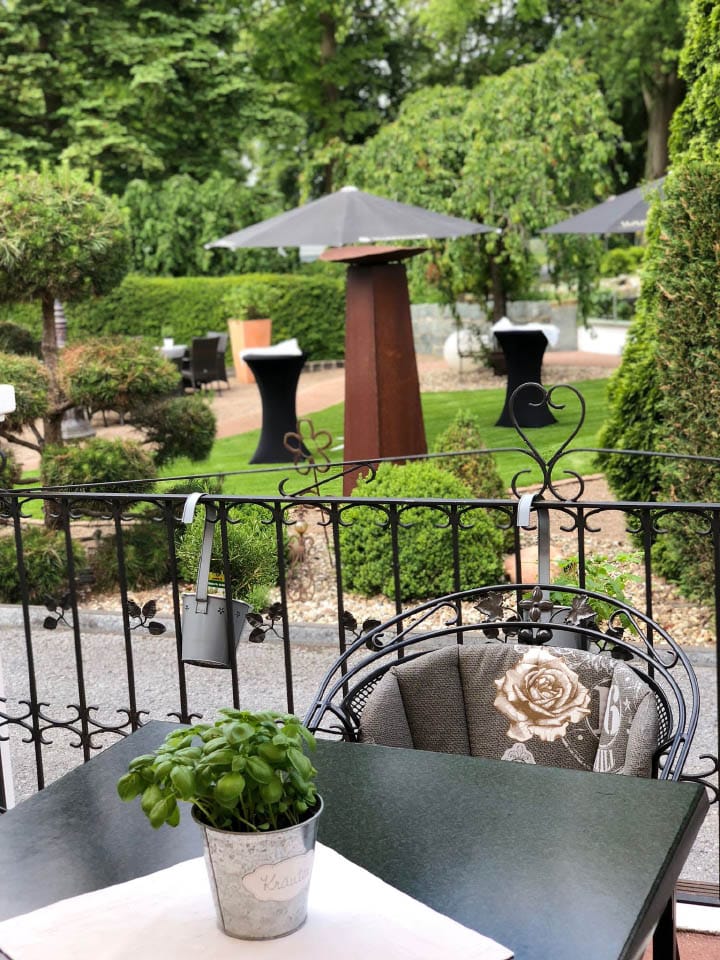 Terrasse und Garten, Landhaus Günther