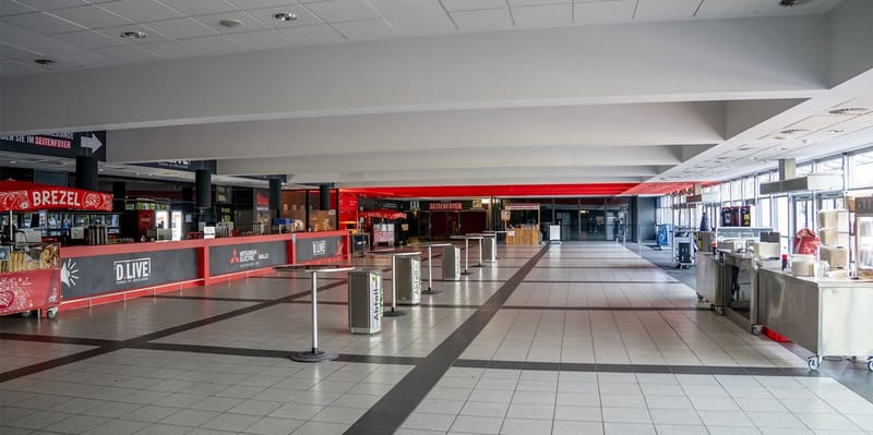 Einlassfoyer, Mitsubishi Electric HALLE