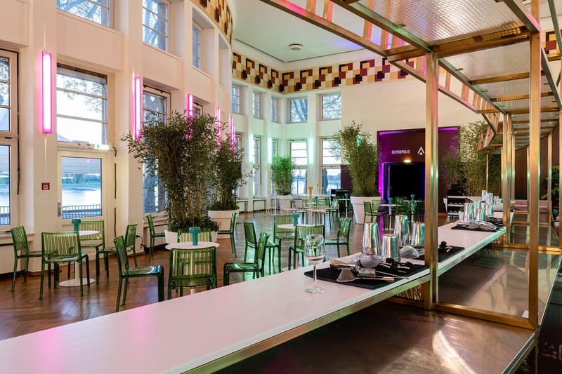 Gelber Salon, Rheinterrasse Düsseldorf