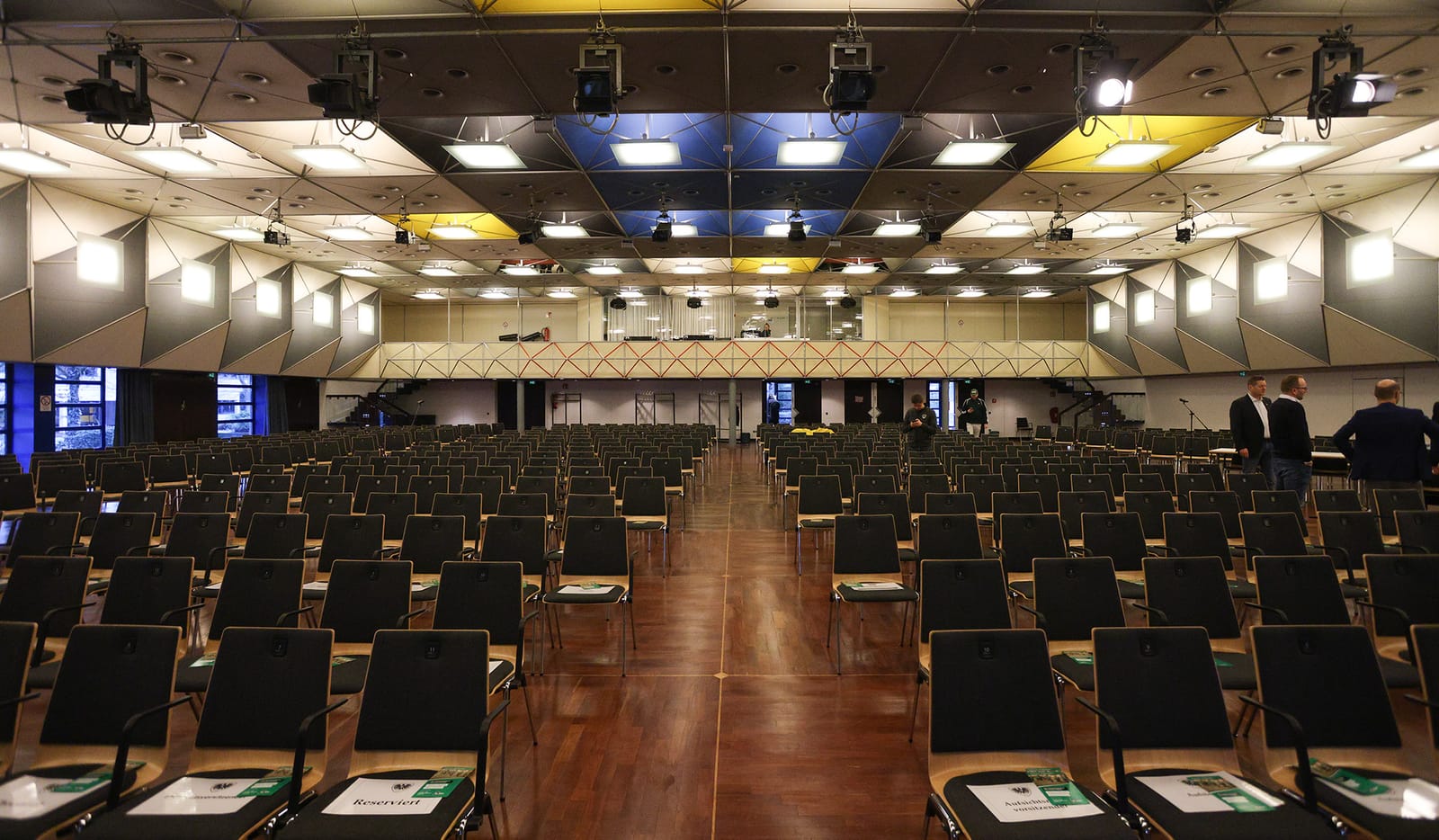 Saal mit Tanzparkett und Empore, Stadthalle Hiltrup in Münster