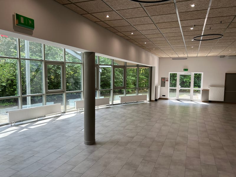 Foyer, Dorfgemeinschaftshalle Hünsborn