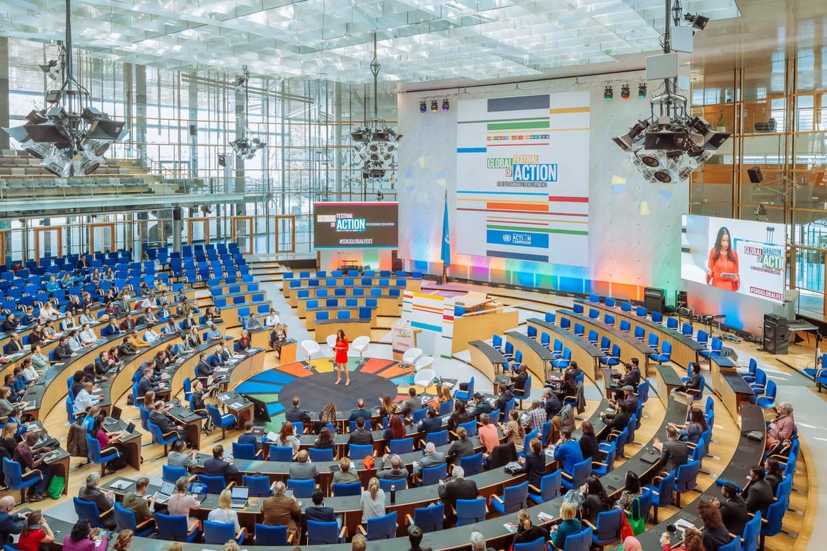 Plenarsaal, World Conference Center Bonn in Bonn