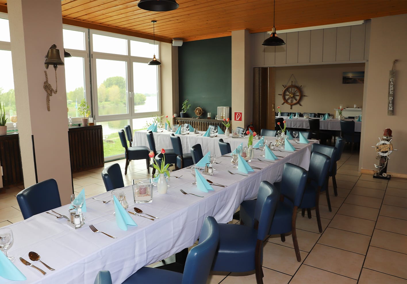 Saal, zum Bootshaus (Restaurant & Café) in Wesel